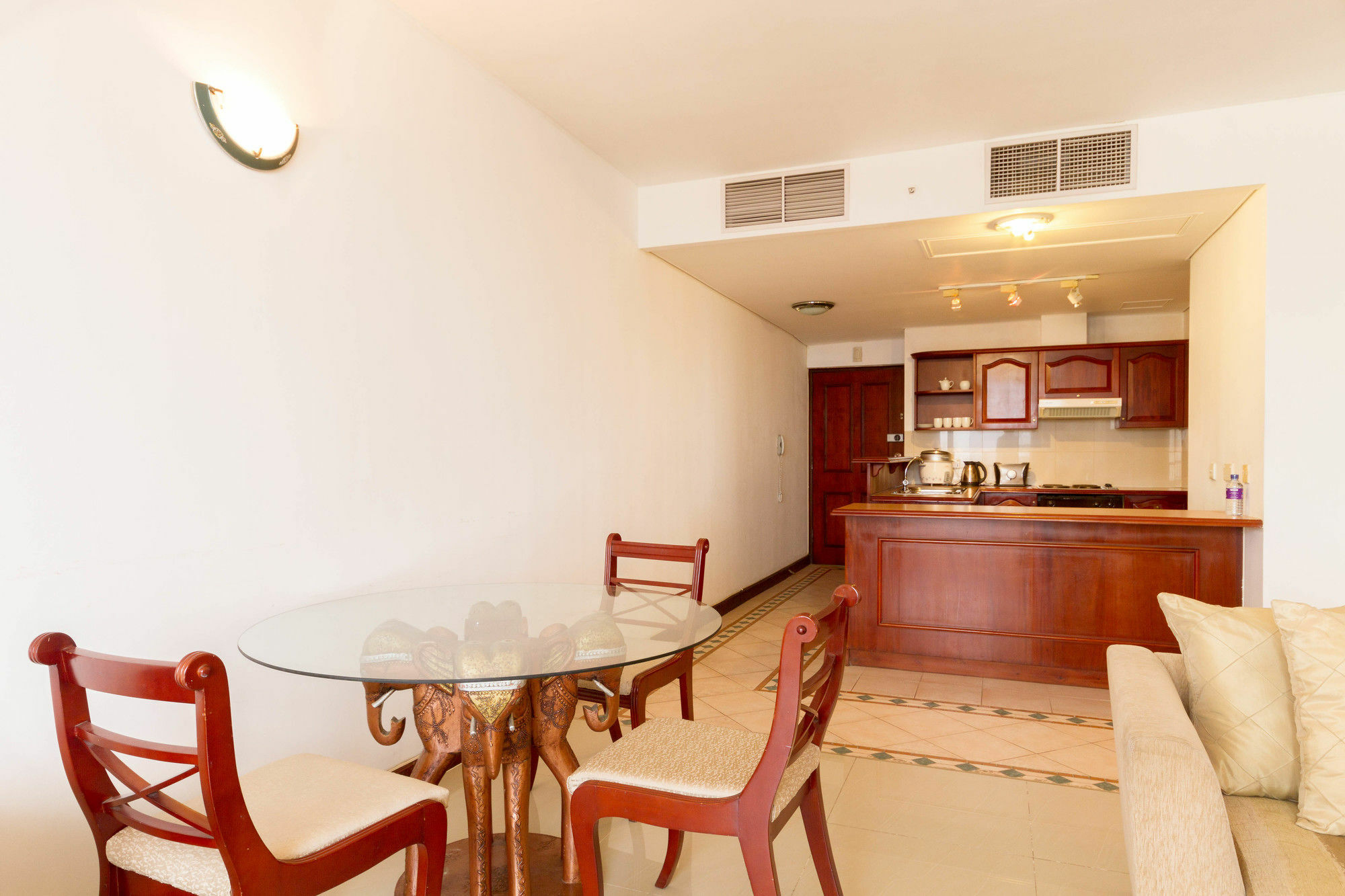 Crescat Residencies Apartment Kolombo Bagian luar foto