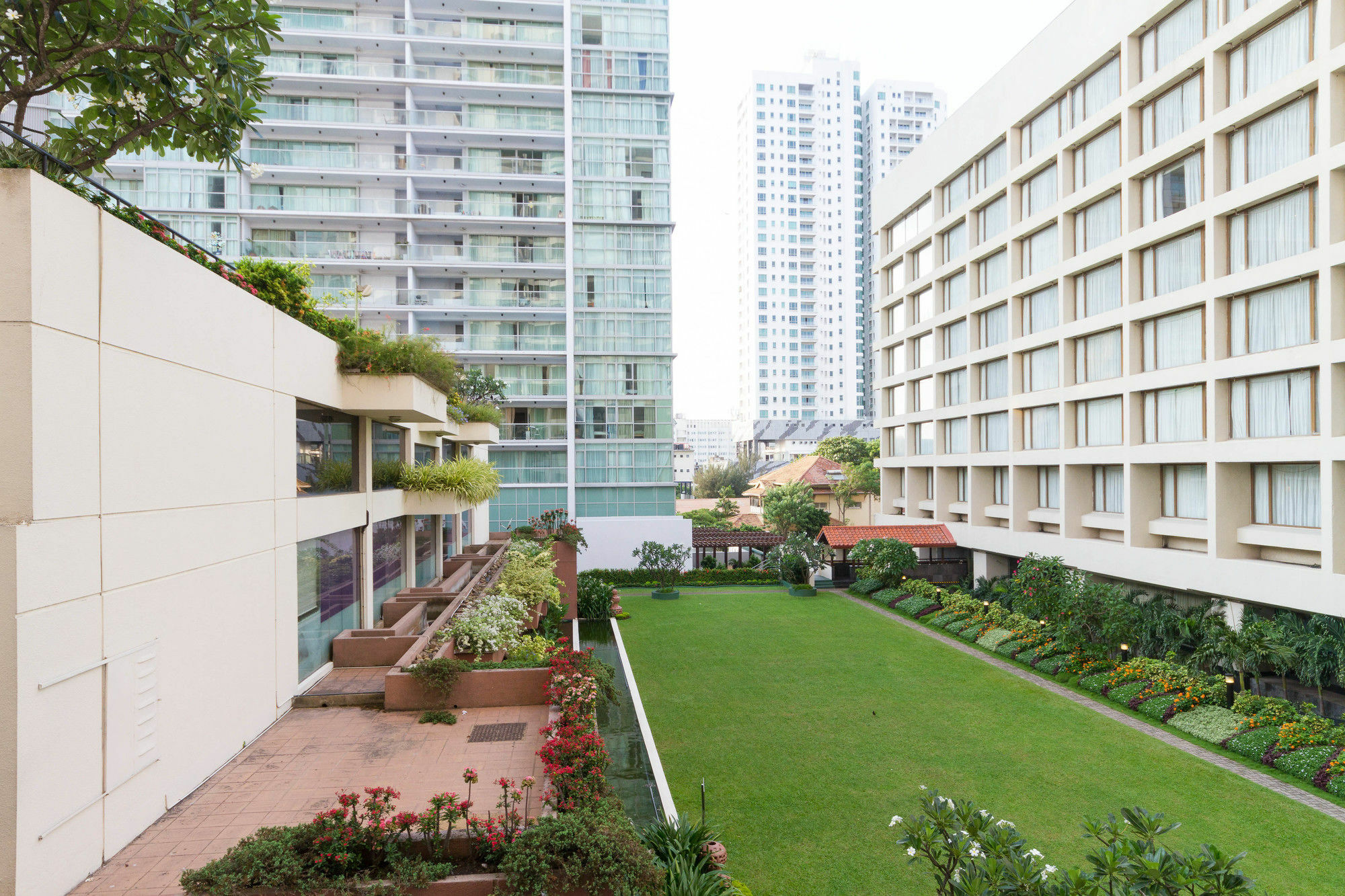 Crescat Residencies Apartment Kolombo Bagian luar foto
