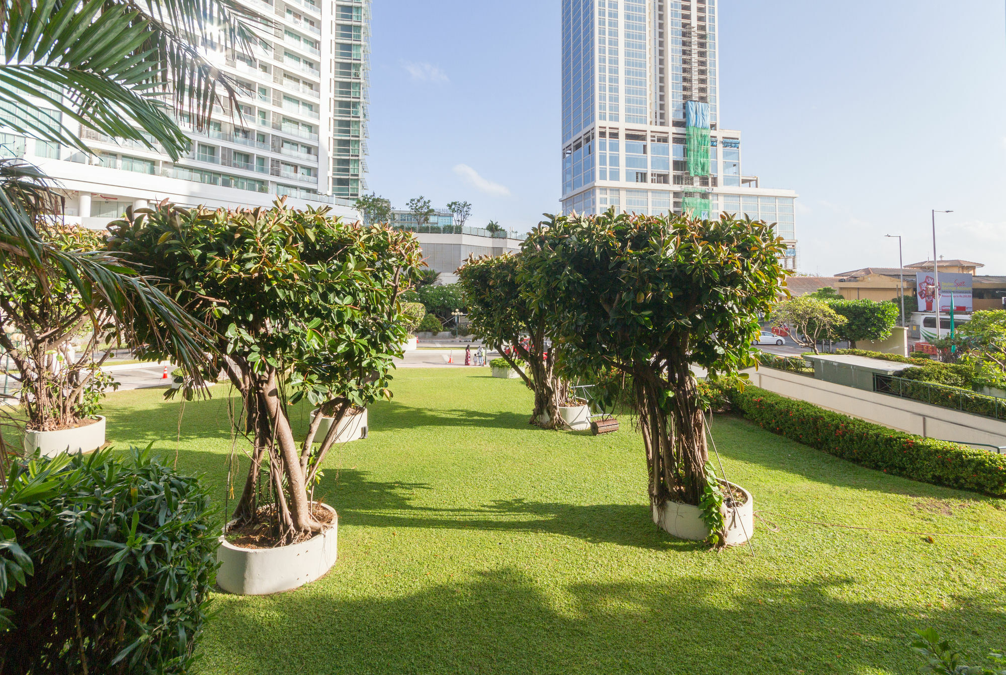 Crescat Residencies Apartment Kolombo Bagian luar foto
