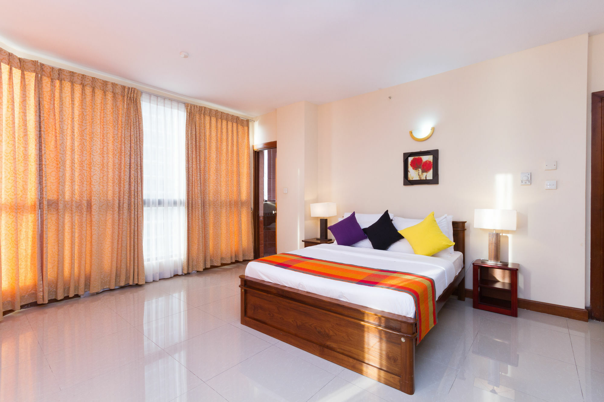 Crescat Residencies Apartment Kolombo Bagian luar foto