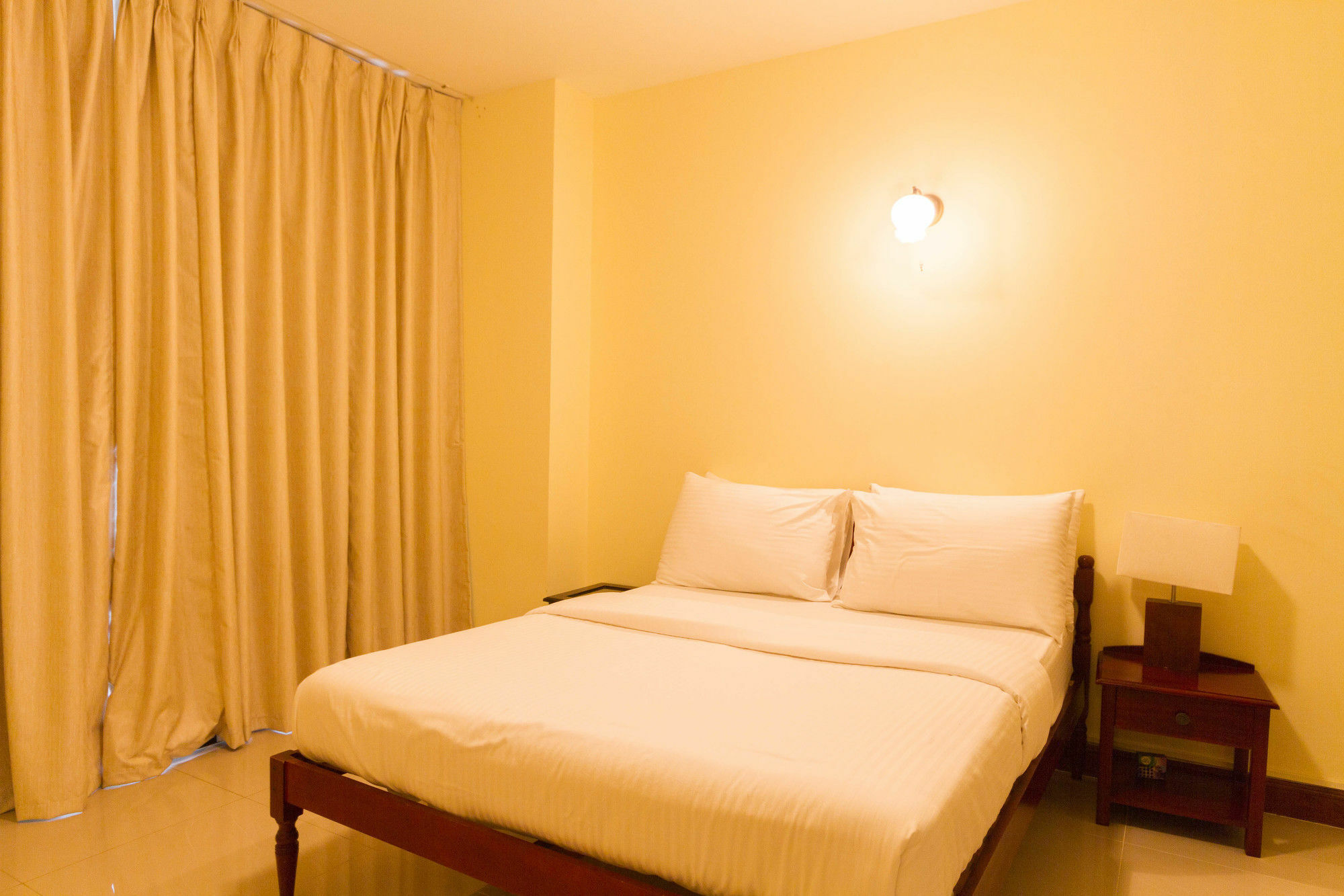 Crescat Residencies Apartment Kolombo Bagian luar foto