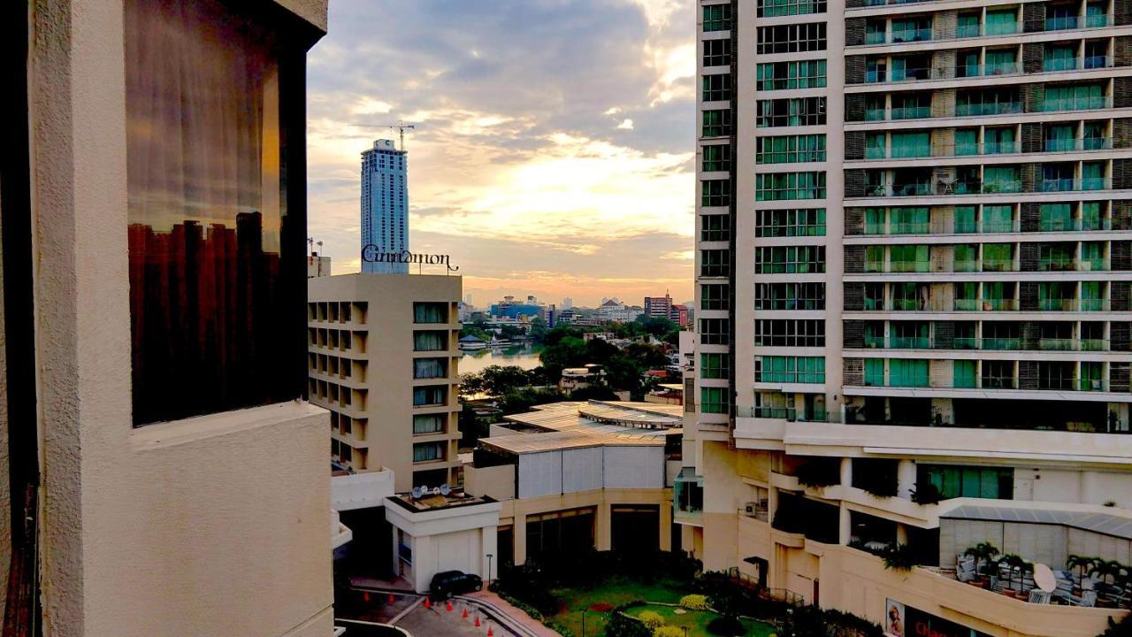 Crescat Residencies Apartment Kolombo Bagian luar foto